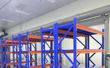 Kệ sắt: Cao 2m x Rộng 0.6m x Dài 2m x 3 Tầng