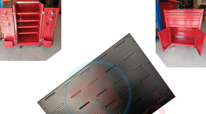 Bảng treo khay nhựa 1500x450mm